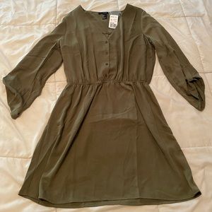Brand New Forever 21 Large olive dress.